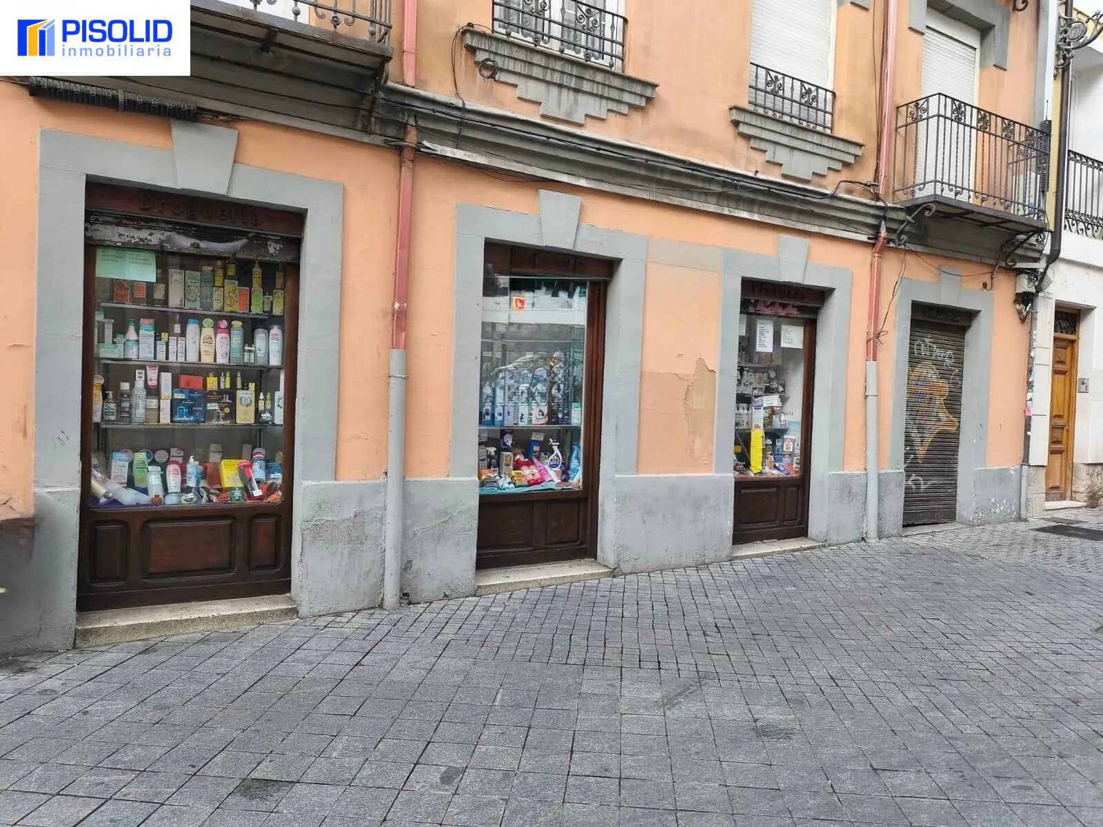 LOCAL EN VENTA CON NEGOCIO ACTIVO - Inmobiliaria en Valladolid